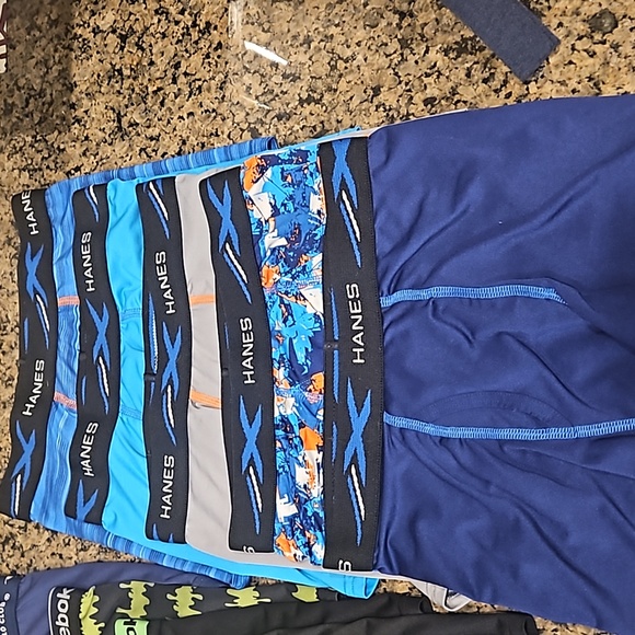 Boys sock and underwear lot - Picture 2 of 9